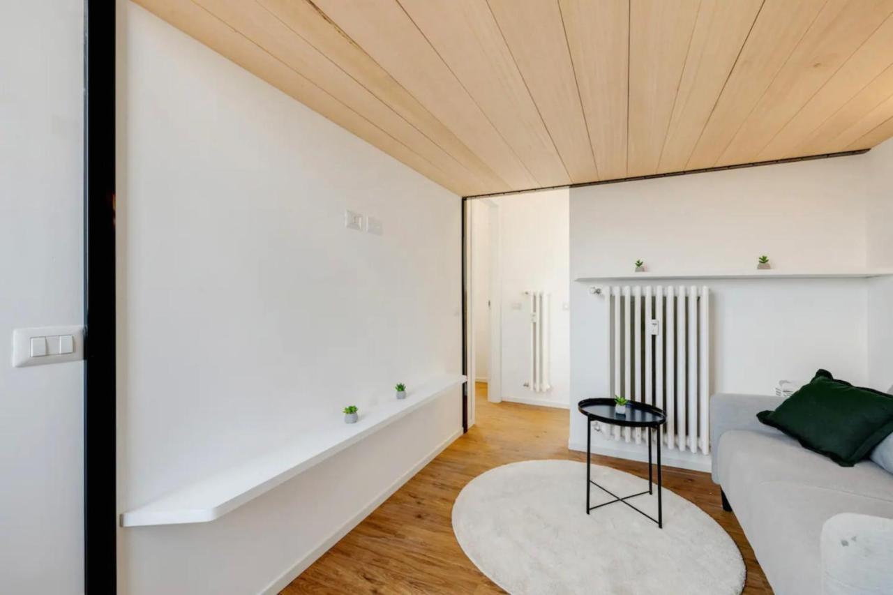 Navigli Loft - Hosted By Sweetstay Μιλάνο Εξωτερικό φωτογραφία